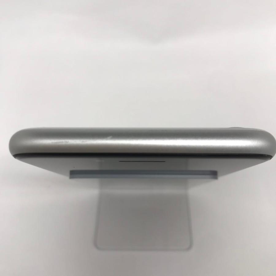 64GB ホワイト バッテリー最大容量82% SIMロック解除 SIMフリー MHGQ3J/A A2296 スマートフォン 本体 Apple 【保護】 アップル