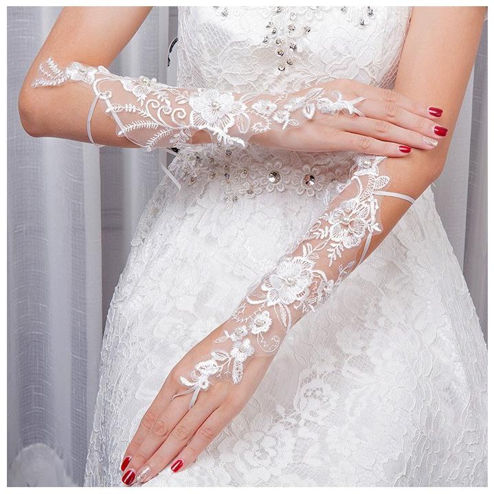 ウエディンググローブ レースグローブ 結婚式 ウエディング 挙式 ブライダルグローブ ロング 手袋 花嫁 ブライダル 刺繍 フィンガーレス 指なし手袋 St 6687h Solas 通販 Yahoo ショッピング