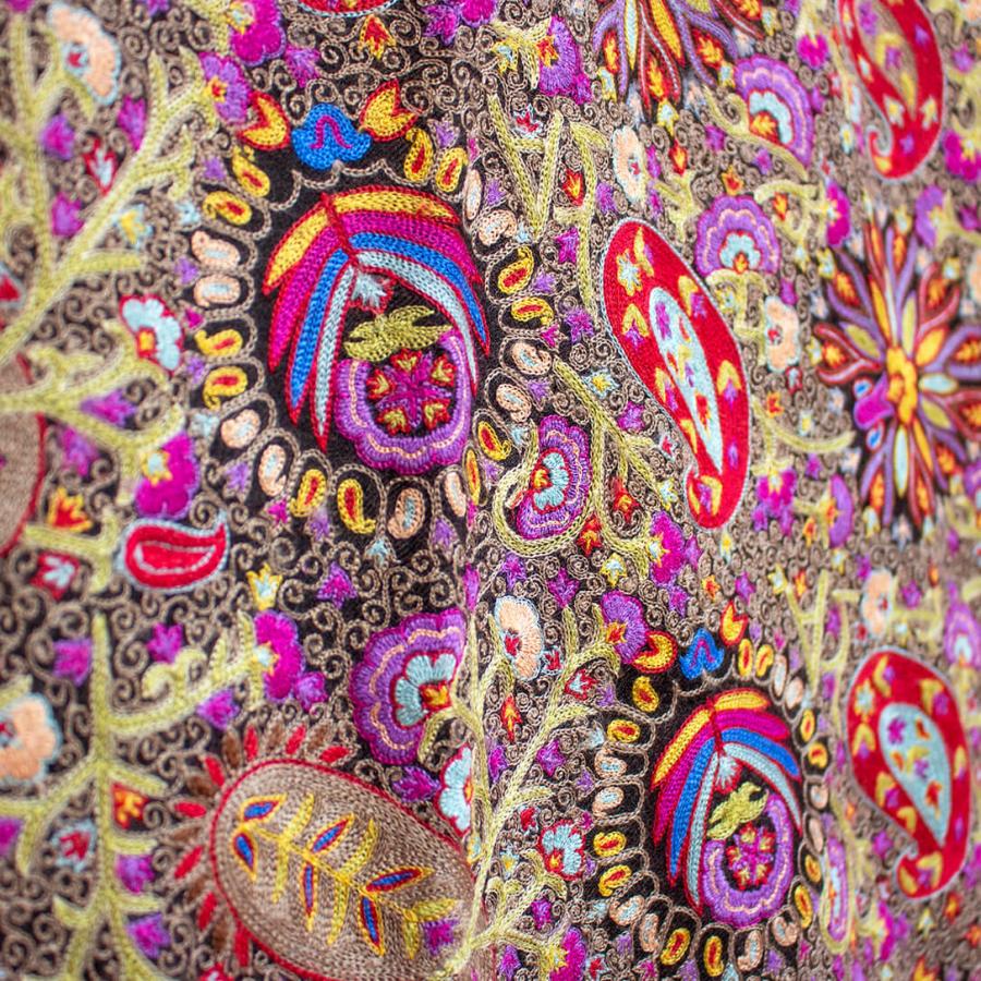 EZMA／エズマ】ベビーカシミヤ刺繍ストール 手刺繍 大判 ブラック