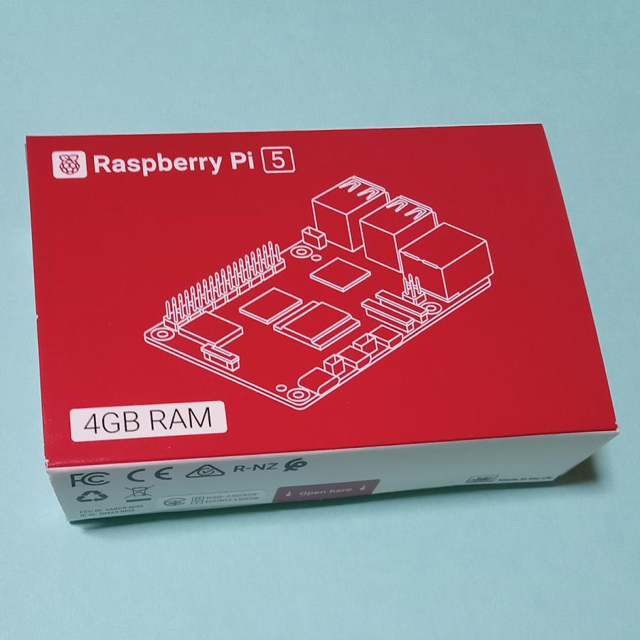 Raspberry Pi 5 (ラズベリーパイ5) / 4GB 技適取得済み SC1111、黒プラケース、アクティブクーラー ３点セットの画像