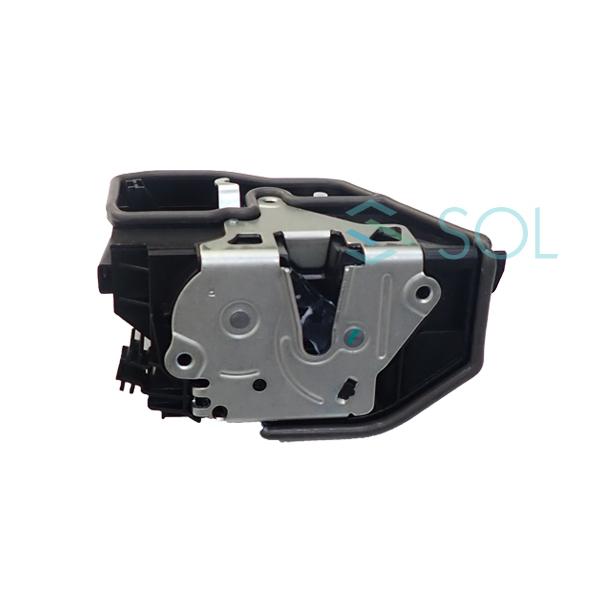 BMW BMW F30 F31 F34 F80 フロント ドアロックアクチュエーター 右側
