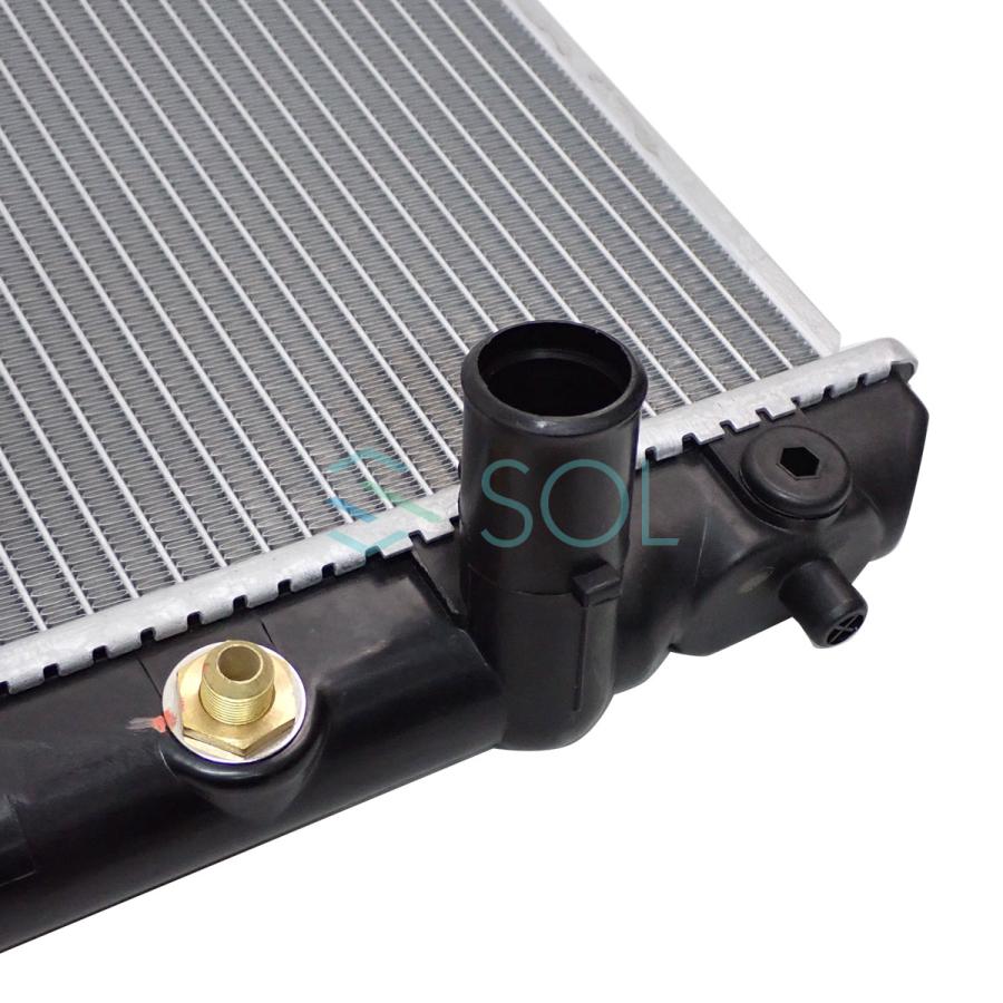 CAPSOL トヨタ クラウン クラウンエステート JZS171W JZS171 AT用 ラジエーター ラジエター キャップ付 16400-46650 出荷締切18時 新品キャップ付】【2年保証付】 クラウン JZS171用 ラジエーター ラジエター 新品 日本メーカー製DAIWA製 CAPSOL トヨタ クラウン  クラウンエステート JZS171W JZS171 AT用 ラジエーター ラジエター キャップ付 16400-46650 出荷締切18時