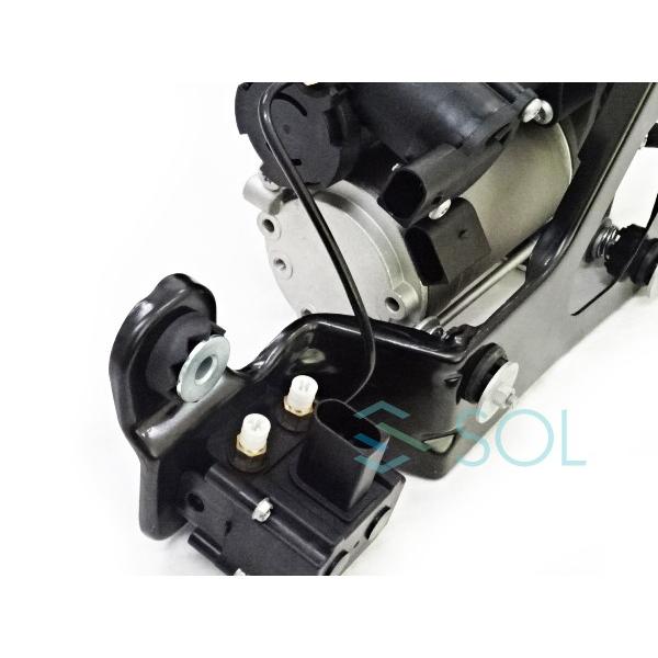 BMW E70 X5 E71 X6 エアサスコンプレッサー バルブブロック + 