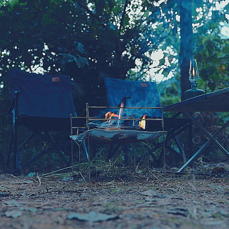 焚き火台 ソログリル 焚火台 ソロ ファイアスタンド 折りたたみ式