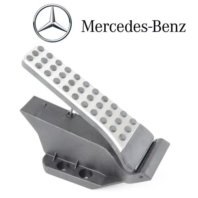 正規純正品 ベンツ アクセルペダル センサー モジュール W218 C218 