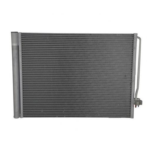 正規純正OEM BMW エアコンコンデンサー Xシリーズ X5 E70 F15 3.0si