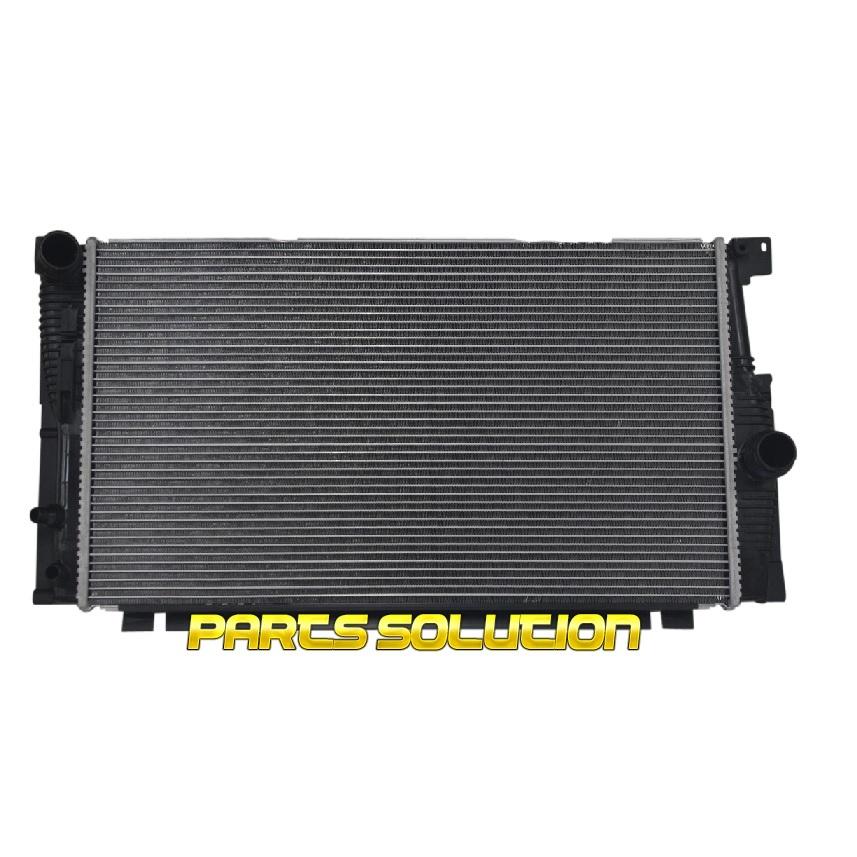 正規純正OEM BMW ラジエター ラジエーター 5シリーズ F10 F11 520i 
