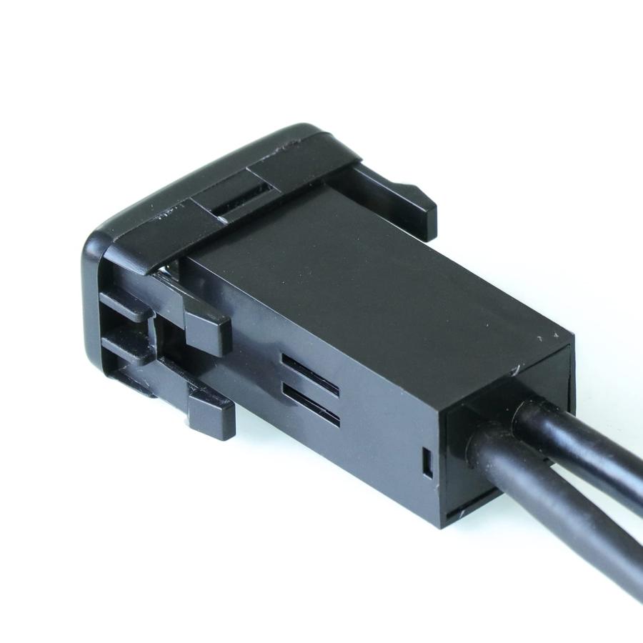 トヨタ車系用 TOYOTA用 USB3.0入力ポート オーディオ中継 オーディオパーツ 2*AUDIOポート USB3.0延長パネル スイッチホ |  | 02