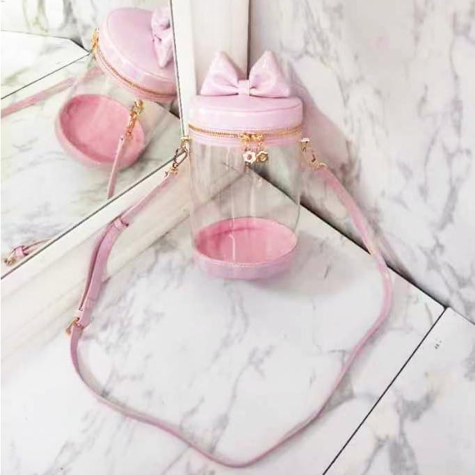 ジートリガーG triger 猫耳風リボン付きぬいバッグ ぬいポーチ 収納 見せバッグ ショルダーバッグ イベント クリア 透明 円筒 ピンク |  | 01