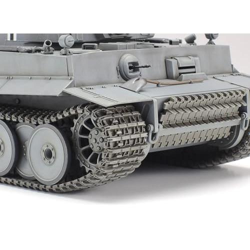 タミヤTAMIYA 1/35 ミリタリーミニチュアシリーズ No.216 ドイツ陸軍 重戦車 タイガーI 型 初期生産型 プラモデル 35216 |  | 02