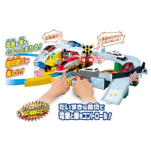 タカラトミーTAKARA TOMY プラレール トミカと遊ぼう ぐるっとカンカン踏切 電車 列車 おもちゃ 3歳以上 |  | 01