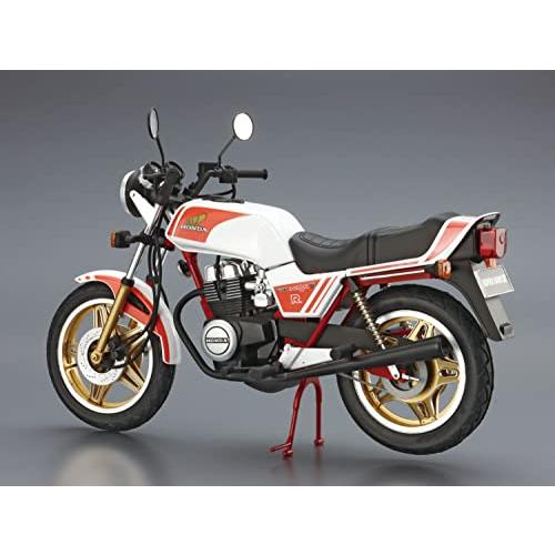 青島文化教材社 1/12 ザ・バイクシリーズ No.16 ホンダ NC04 スーパーホークIIIR 1981 プラモデル 成型色 |  | 02
