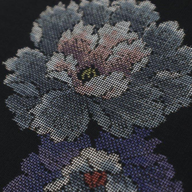 小紋　大島紬　唐花　菊花　牡丹　手織り　泥染　着物　018k 小紋 大島紬 唐花 菊花 牡丹 手織り 泥染 着物 018k 小紋 大島紬 唐花