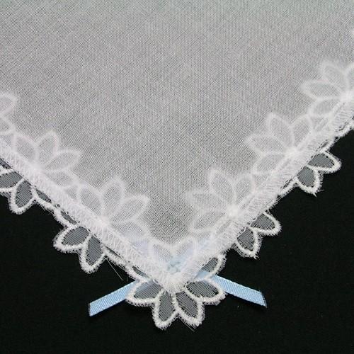 ウェディング ブライダル 結婚式 ハンカチ 白 綿 100% 花型レース ブルーリボン付き |  | 03