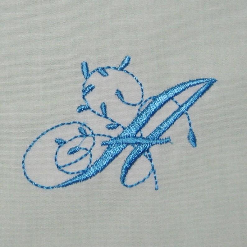 花嫁ハンカチ イニシャル刺繍入り 1枚 |  | 01