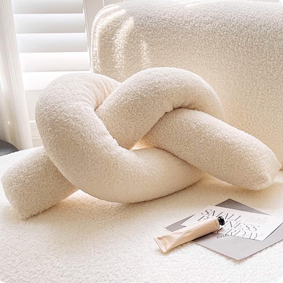 掻き編みニットのポンポンサークルクッション♡ホワイト単品♡北欧