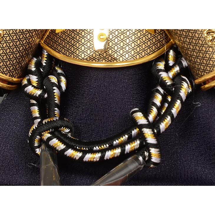 中古 No.505-189 五月人形 アクリル 王朝塗 ケース入り 5号 上杉謙信 兜飾り 【CE2386604513】(14500円)