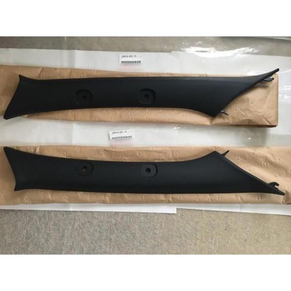 ★ トヨタ 純正 新品  200系　ハイエース　ブラック内装 フロントピラー　Ａピラーガーニッシュ 左右セット　ダークプライム２ | 