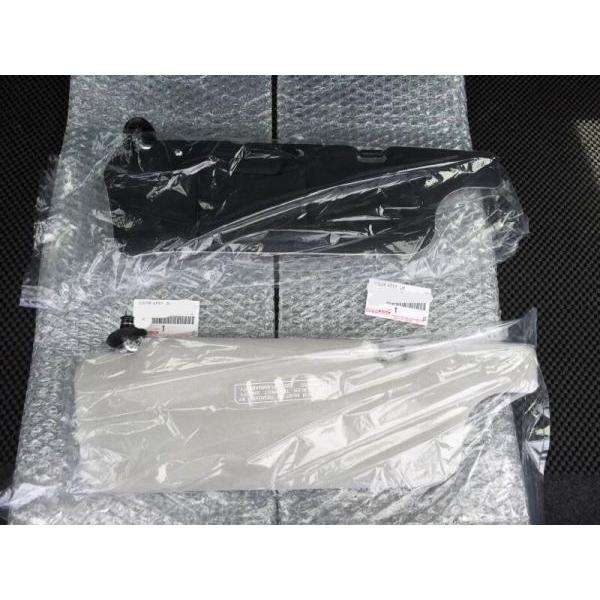 トヨタ 純正 新品 AE86 ハチロク レビン トレノ 後期用 サンバイザー