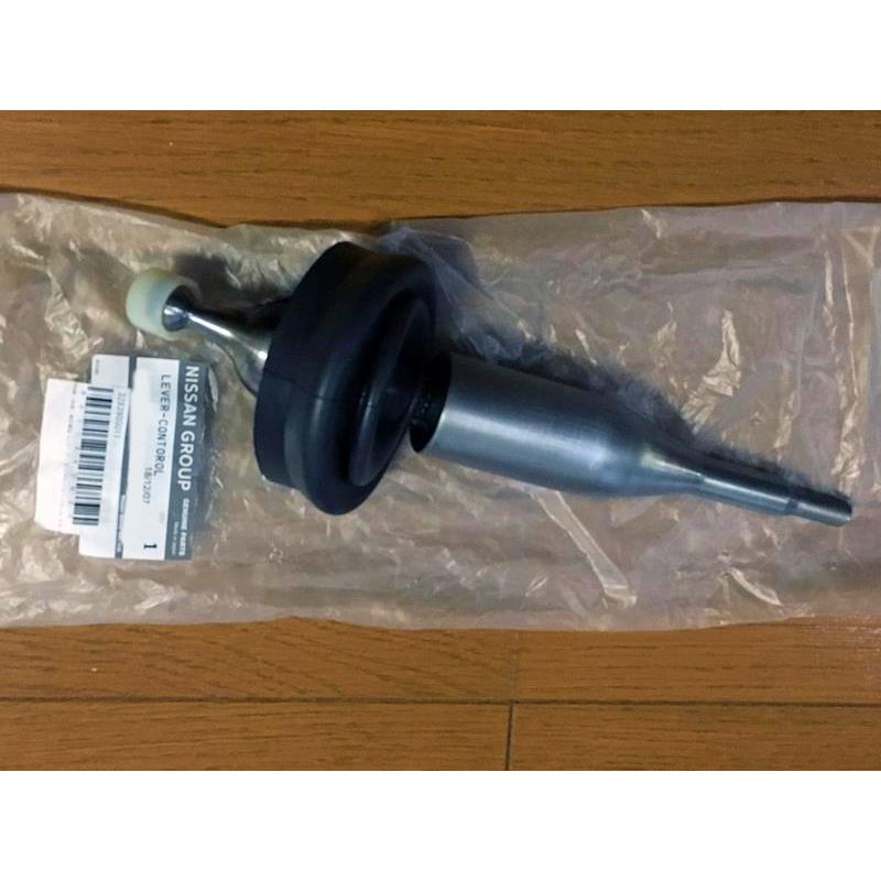 BNR32 純正シフトレバー 新品ストック品 ☆ 日産 純正 新品 スカイライン R32 GT-R BNR32 R33 BNR33 RB26DETT