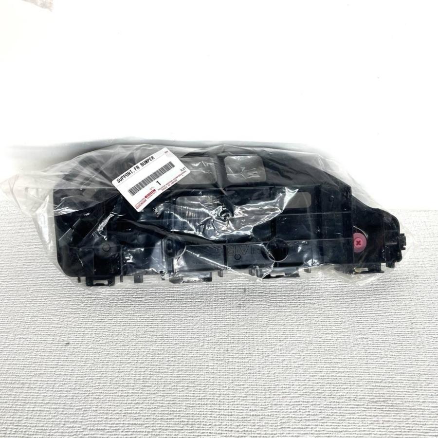 ☆ トヨタ 純正 新品 ノア用 フロントバンパーサイドサポート『右側