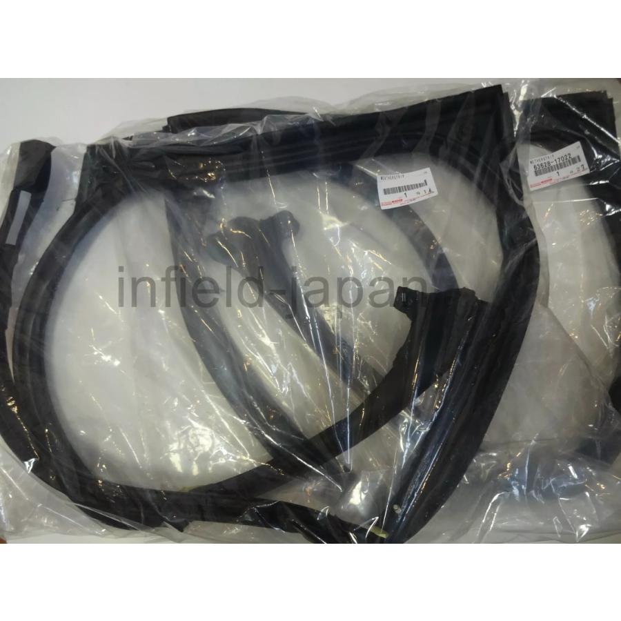 【新品未使用】MR-2 ルーフサイドウェザーストリップ Tバールーフ 左側 純正 トヨタ 純正 新品 MR2 SW20 Tバールーフ ウェザーストリップ 左右