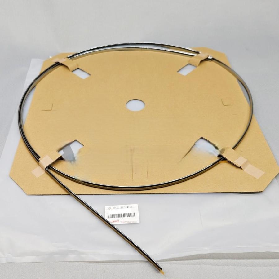 31.30系セルシオ　純正バンパーメッキモール　1台分　前期・後期　前後バンパー トヨタ純正 新品 セルシオ UCF30 UCF31 バンパーメッキモール : Global