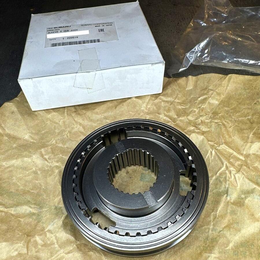 ★ スバル 純正 新品  WRX STI VAB A〜C インプレッサ GRB A〜E GDB E〜G スリーブ アンド ハブ ASSY | 