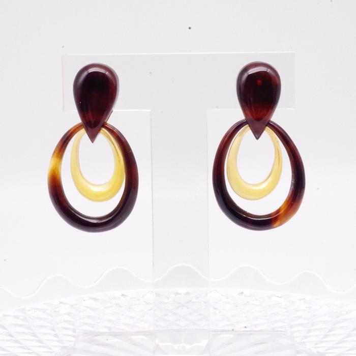 本鼈甲ピアス　揺れる たまご型フープ　べっ甲　K18 |  | 01