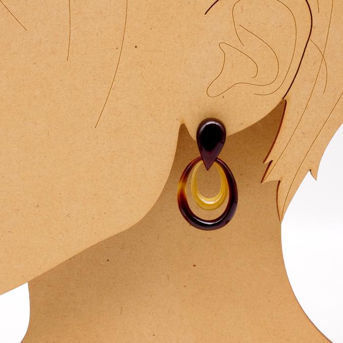 本鼈甲ピアス　揺れる たまご型フープ　べっ甲　K18 |  | 03