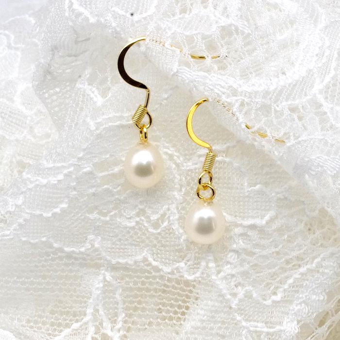 金属アレルギー対応　淡水パールフックピアス ６ｍｍ ホワイト系 真珠 サージカルステンレス シンプル |  | 03