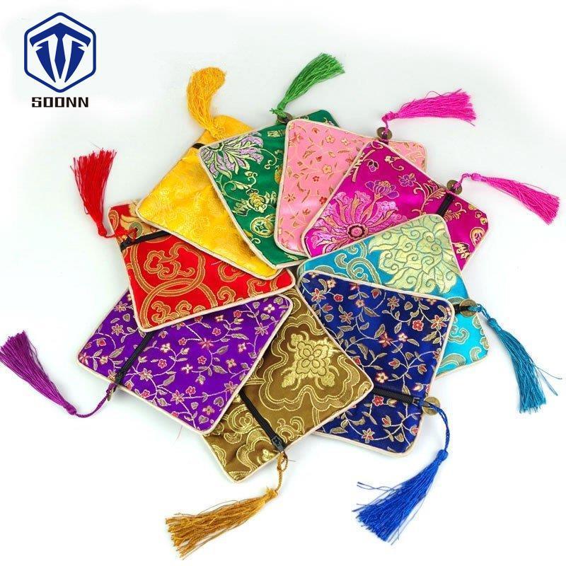 ジュエリーポーチ アクセサリーポーチ 小物入れ 小銭入れ 携帯用 中国雑貨 サテン調 光沢感 ファスナー ジッパー カラバリ豊富 カラフル 可愛い ア Q4 Bagwo531 Soonn 通販 Yahoo ショッピング