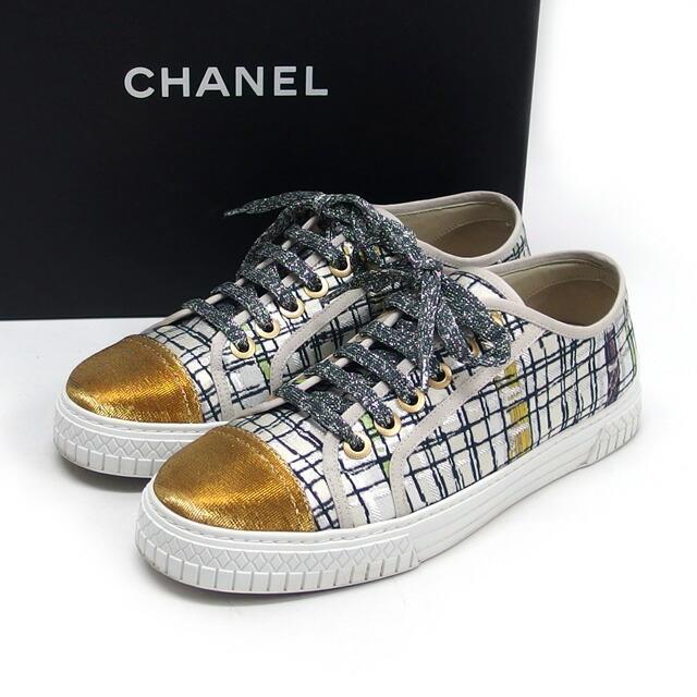 CHANEL シャネル 24 スニーカー ローカット メタリック レザー 銀