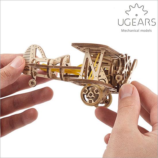 Ugears ユーギアーズ 木製組立立体パズル ミニ複葉機 プロペラ機
