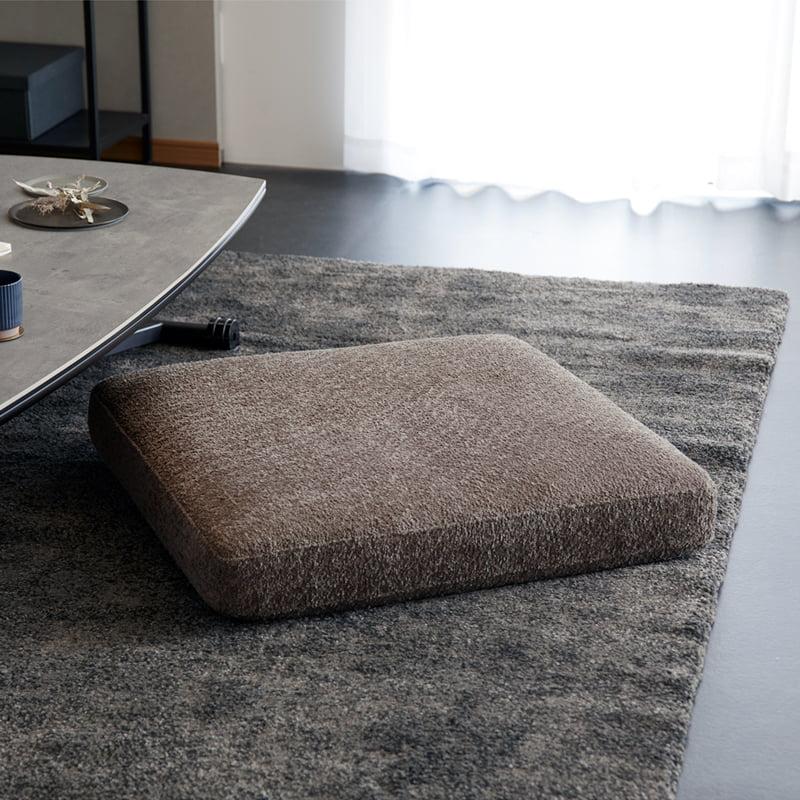 フロアクッション 幅70cm 極厚 高反発 硬め 四角 へたりにくい 厚み