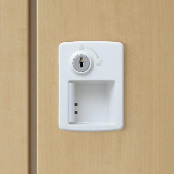 木目扉タイプ ロッカー 3人用タイプ シリンダー錠 SLB-3 更衣室 会社 学校 施設 塾 美容室 病院 ロッカー 更衣ロッカー ニューグレー 生興 SEIKO 日本製の画像