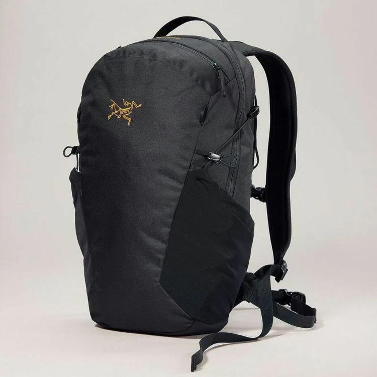 ARC’TERYX Mantis バックパック　リュック　黒　16 ARC'TERYX 新品 アークテリクス Mantis 16 Backpack マンティス