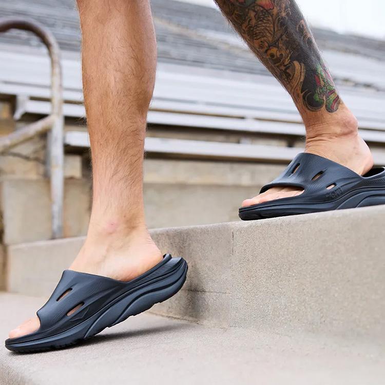 HOKA ONEONE（ホカ オネオネ） ホカ リカバリーサンダル メンズ