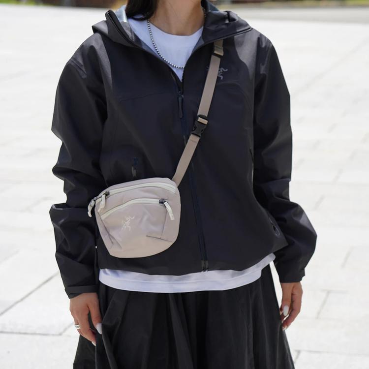 ARC'TERYX（アークテリクス） ショルダーバッグ メンズ レディース