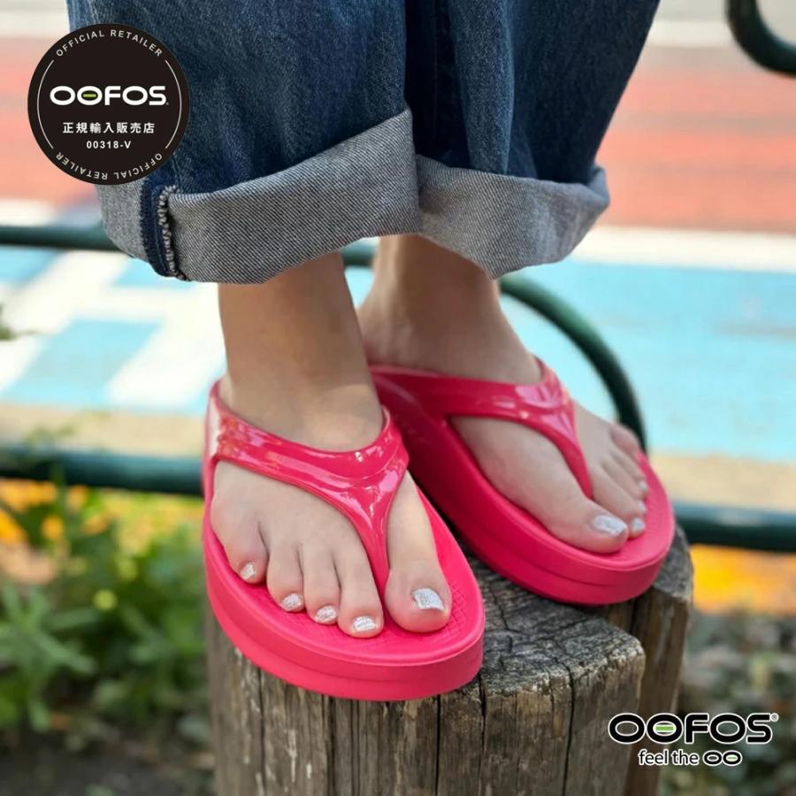 OOFOS（ウーフォス） リカバリーサンダル レディース ウーメガ ネオン