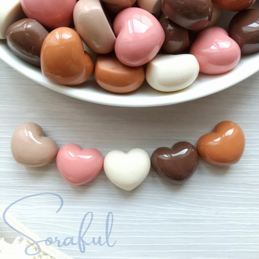 デコパーツ チョコレートカラーのぷるるんハート ツヤ 貼り付けパーツ