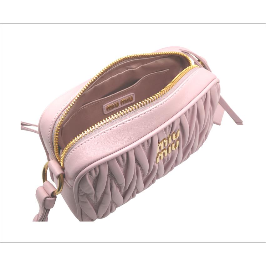 miu ミュウミュウ MIUMIU マテラッセレザー ショルダーバッグ miu ミュウミュウ MIUMIU マテラッセレザー ショルダーバッグ