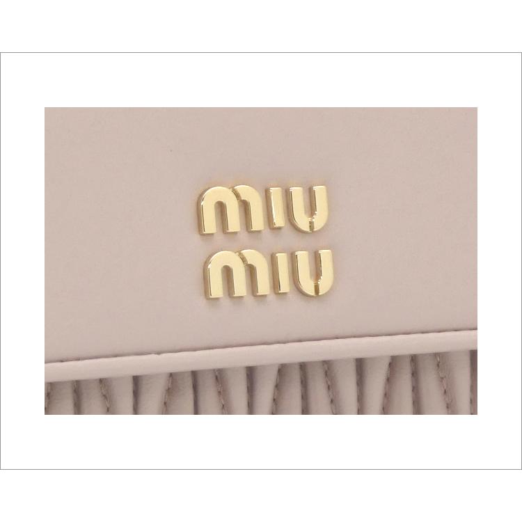 miu ミュウミュウ MIUMIU マテラッセレザー 長財布