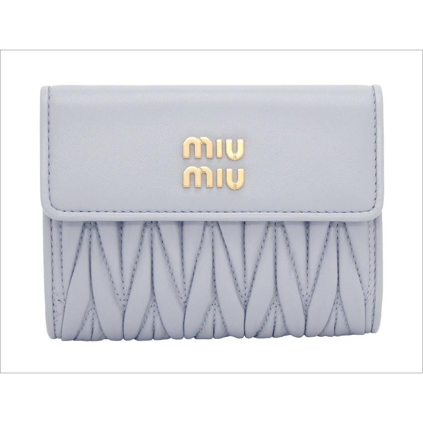 ミュウミュウ MIUMIU  マテラッセレザー 財布 5ML002_2FPP_F0591 MATELASSE'MIU FIORDALISO コーンフラワーブルー miumiu ナッパレザー(羊革)3つ折り財布｜sorfege｜02