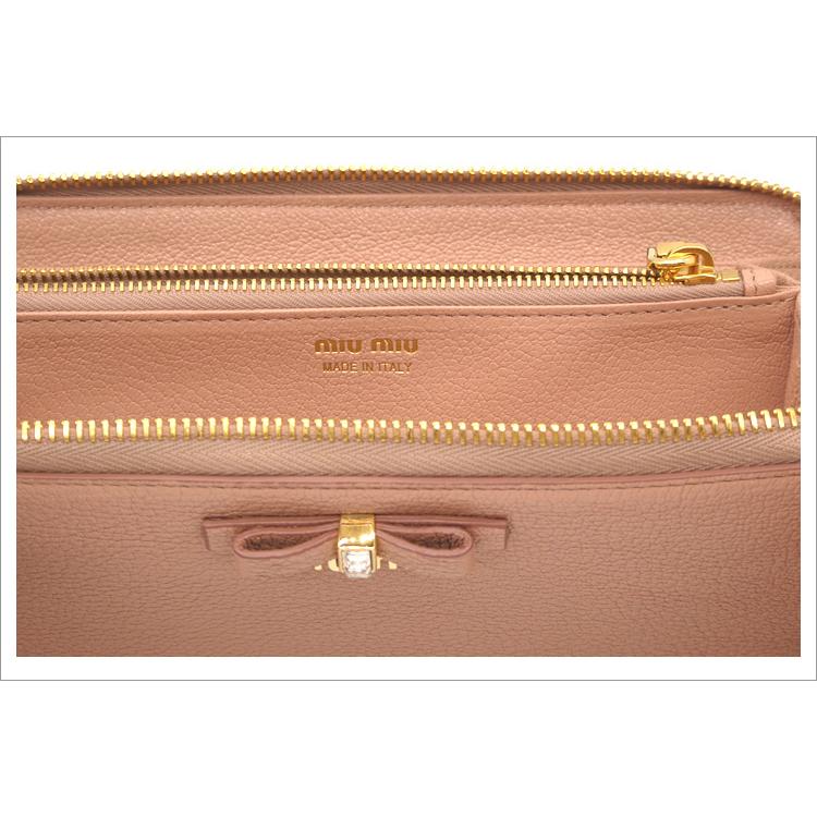 miu miu/折り財布/マドラスレザー 使い勝手抜群♪【miumiu】マテラッセレザー 財布 (MiuMiu/折りたたみ