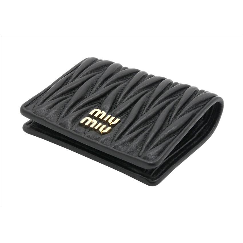 miu ミュウミュウ MIUMIU マテラッセレザー 折り財布 miu ミュウミュウ MIUMIU マテラッセレザー 折り財布