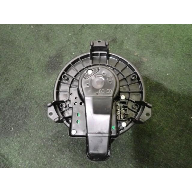 アルファード DBA-ANH20W ヒーターブロアモーター 1E4 87103-33100
