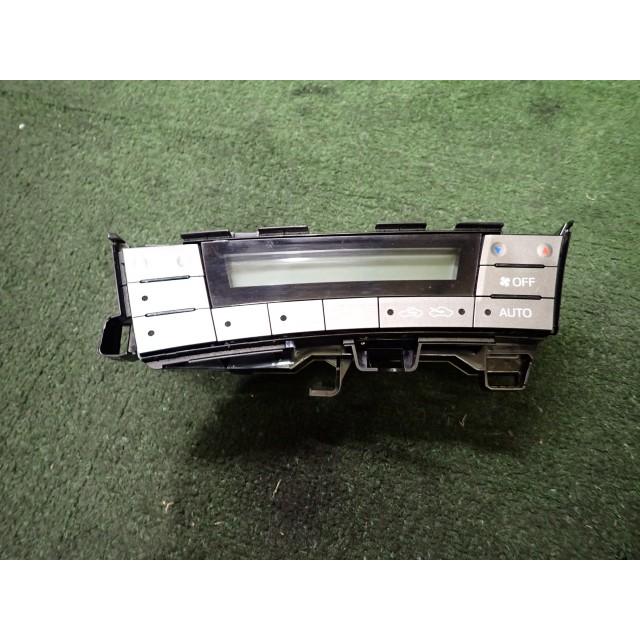 プリウス DAA-ZVW30 エアコンスイッチパネル 1F7 55900-47061 : 創新