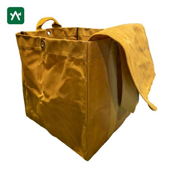 アソビト 焚き火 薪バッグ キャメル 防水帆布ケース Sotosotodays別注品 Ab 013cms Sotosotodays 通販 Paypayモール