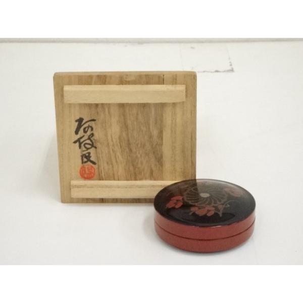 ys6883549; 宗sou 磯矢阿伎良造 花文香合（共箱）【道】 : お茶道具